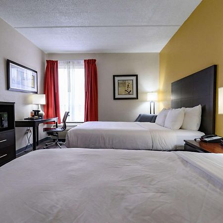 Quality Inn & Suites Lexington Esterno foto
