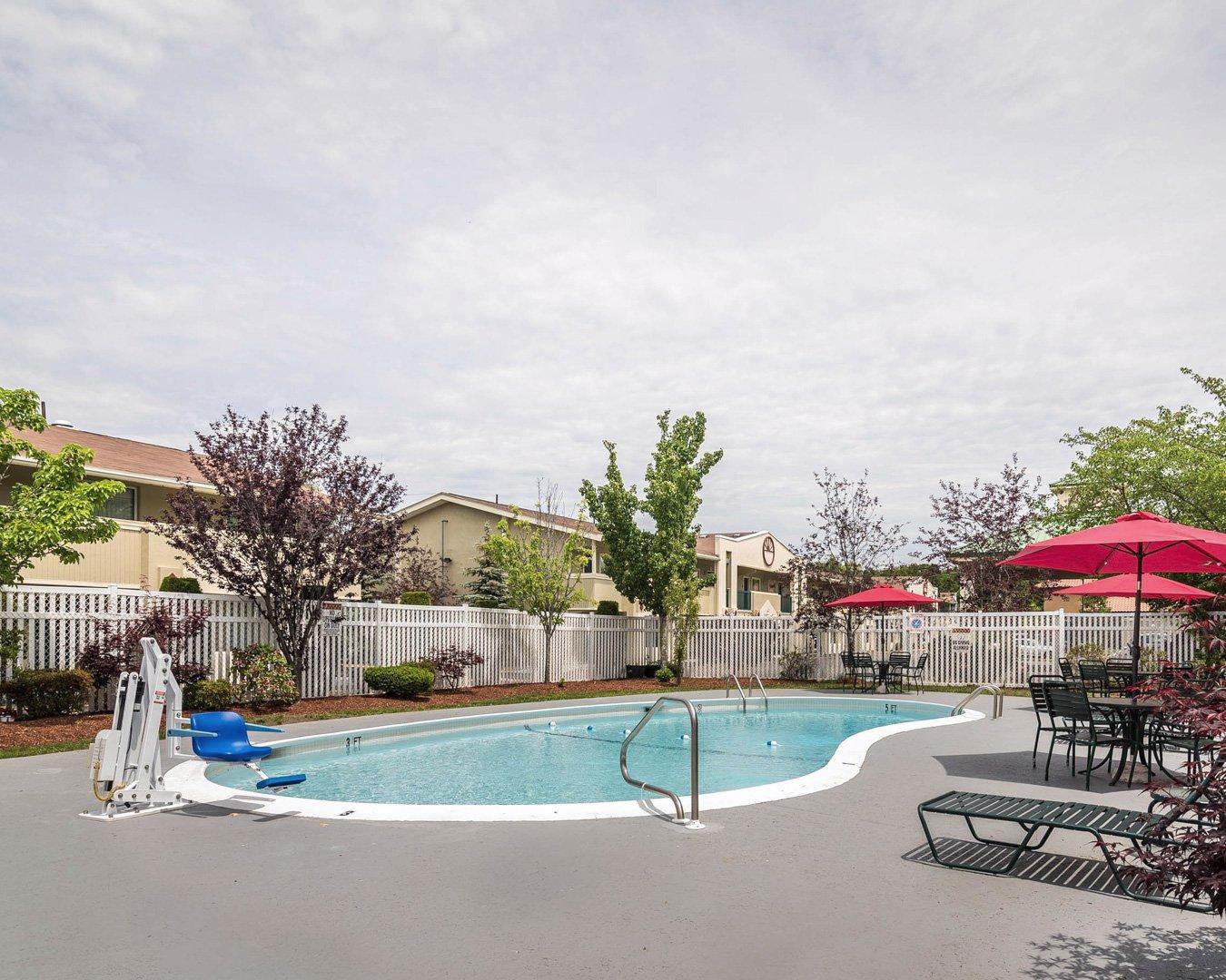 Quality Inn & Suites Lexington Esterno foto